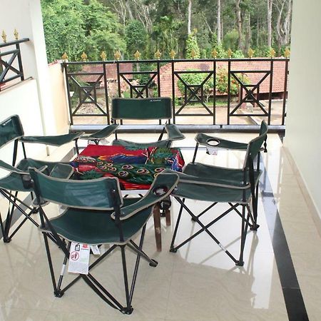 Whistling Woods Farm Stay Kushālnagar Exterior photo