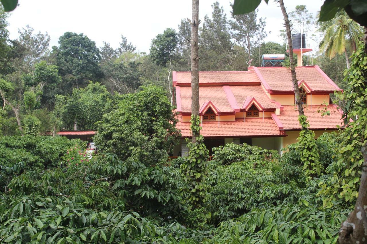 Whistling Woods Farm Stay Kushālnagar Exterior photo